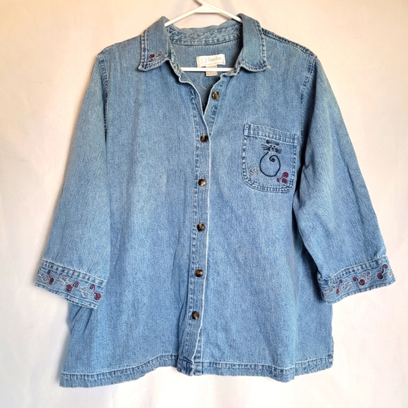 Christopher & Banks Tops - C.J.Banks Christopher & Banks Denim Cat Embroidered 3/4 Sleeve Shirt Size 2X